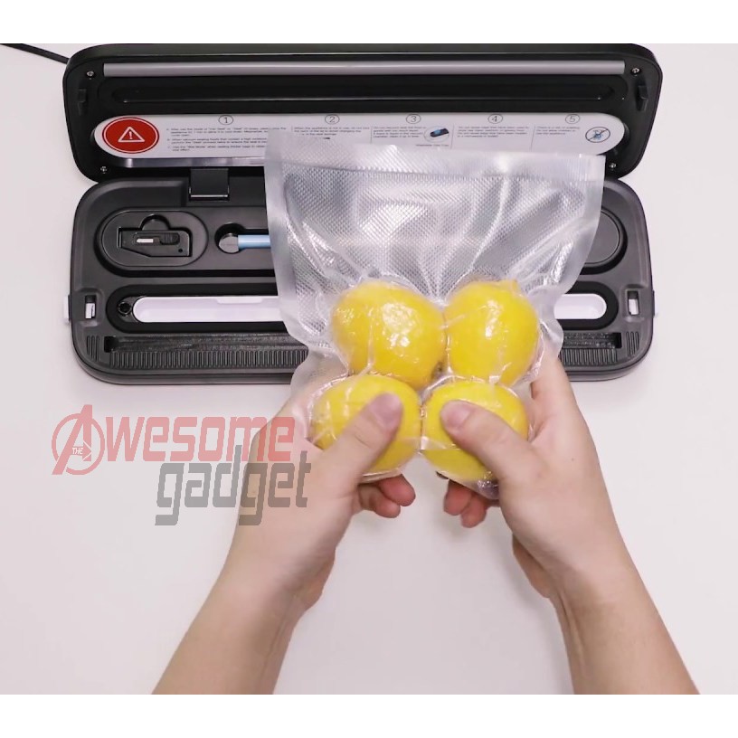 FreshpackPro Xinbaolong QH-12 Vacuum Sealer Machine Emboss 32cm Touchscreen QH12