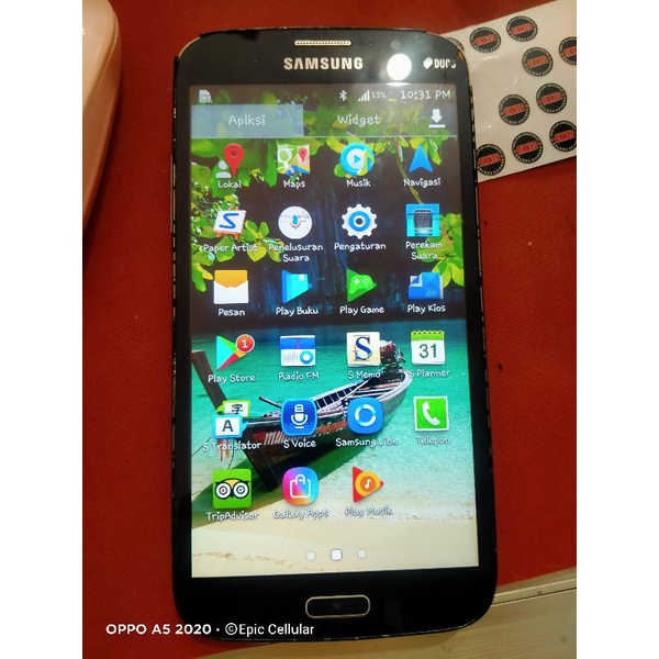 Samsung Galaxy Mega 5.8 minus
