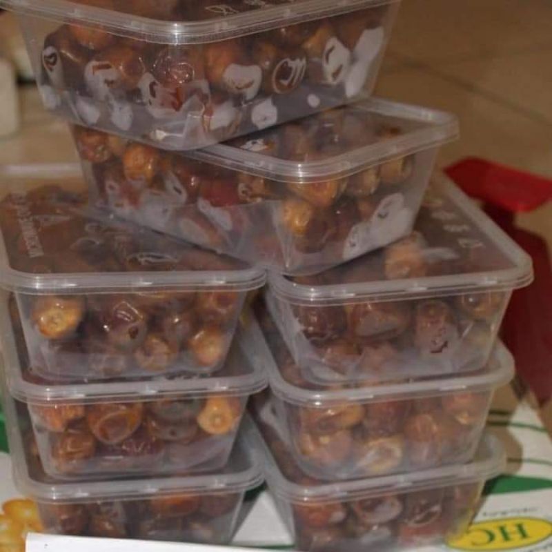 

KURMA SUKARI BASAH