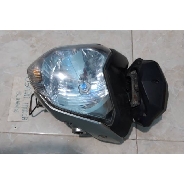 Headlamp lampu depan speedometer Byson karbu original