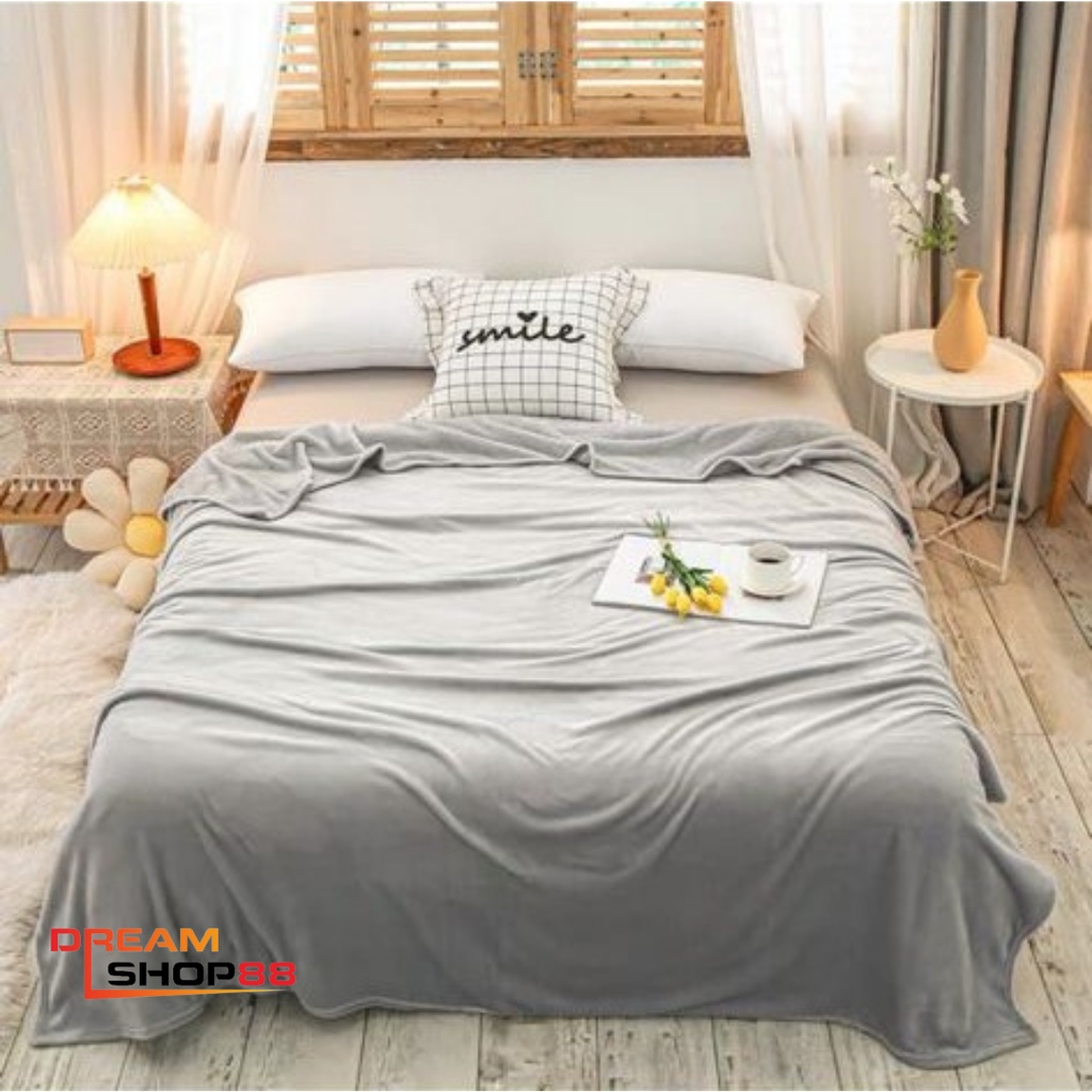 Selimut Bulu Halus Ukuran 160x200cm / Selimut Bulu Dewasa Tebal Super Lembut-abu muda