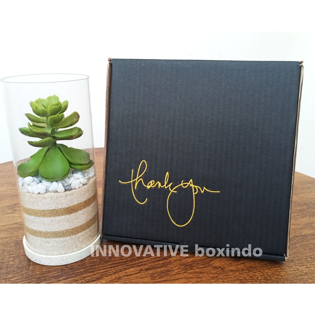 Kardus/Box 21x21x4 cm LD-Hitam 'Thank You'
