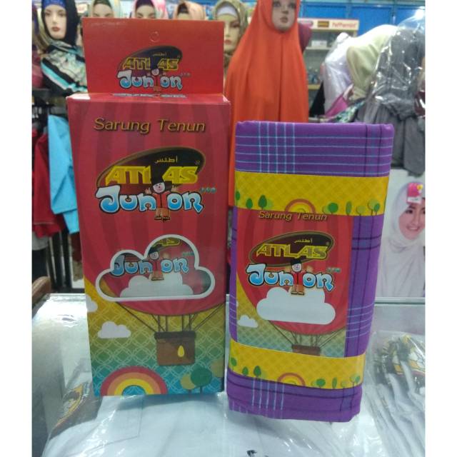 Sarung Anak Atlas