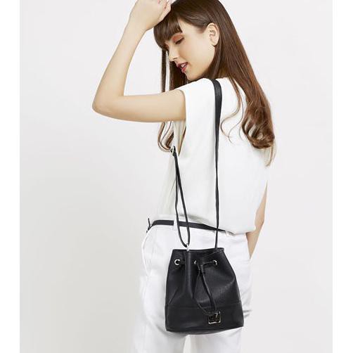 Tas Selempang Tas Selempang Serut Sophie Martin Dravin Black T6363B5 Kulit Import Prfeb20