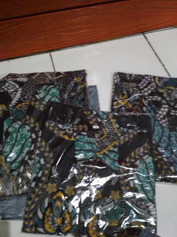 Baju Batik Couple Keluarga Motif Madu Tosca Terbatu Bisa Pisah Batik Anak