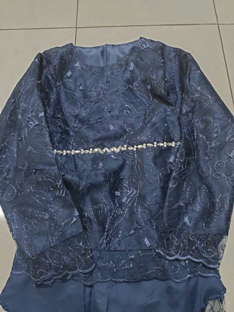 Batik Couple Kebaya Set Hanum Series Tunangan Lamaran Wisuda Kondangan Kekinian 2021