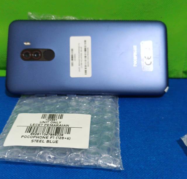 XIAOMI POCOPHONE F1 6/128GB-3