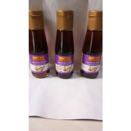 

LEE KUM KEE - Minyak Wijen pure sesame oil 115ml