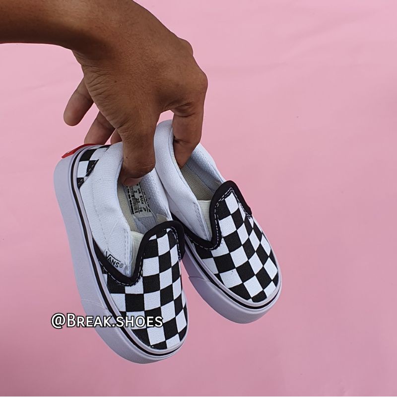 Sepatu vns anak checkerboard slip on multicolor