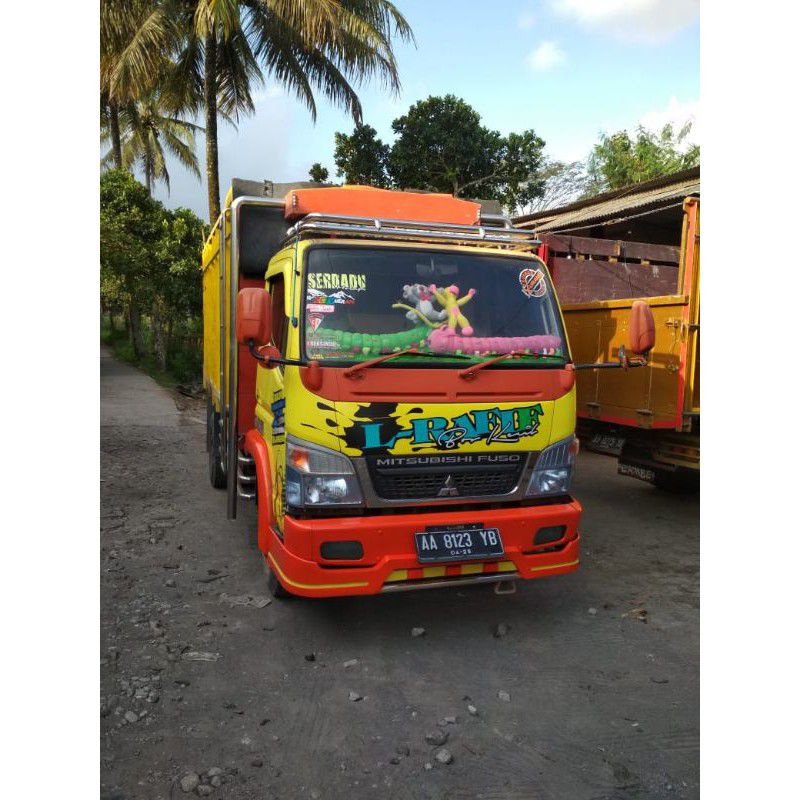 spoiler bemper depan canter, kondisi poxi, bahan plat bagus