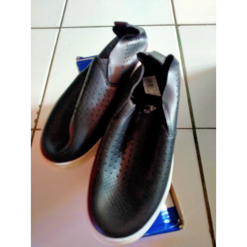 Flat shoes sepatu wanita ori Dr.kevin