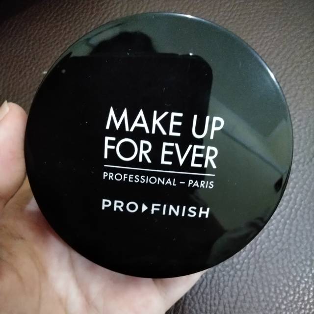 Bedak MUFE preloved