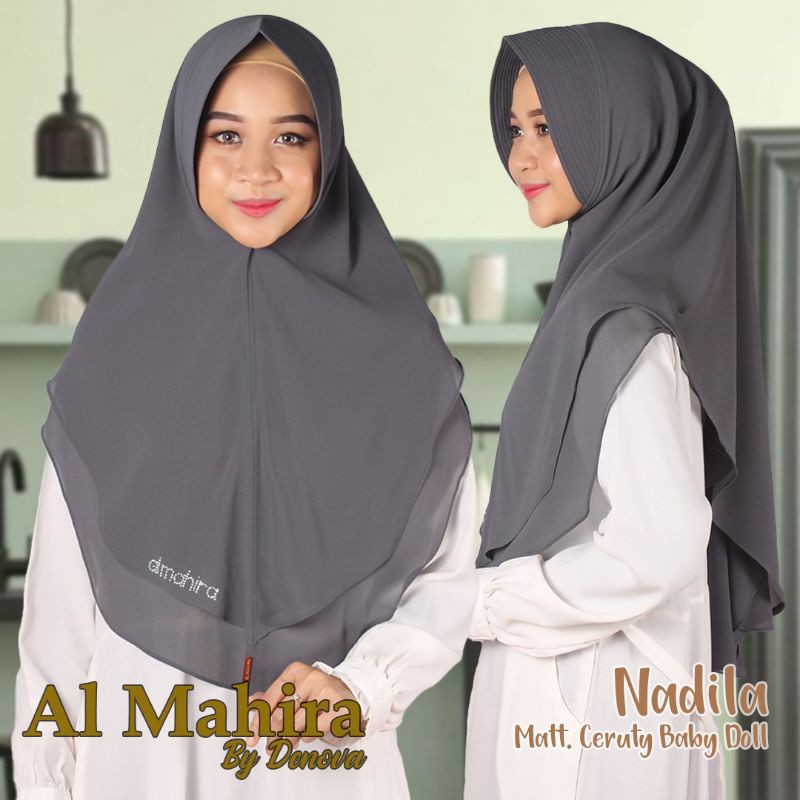khimar Nadila