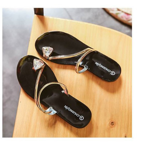 DAFF 66 SANDAL FLIP FLOP PERMATA