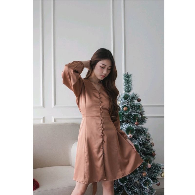 Dress Wanita Nisa Long sleeve Satin dress