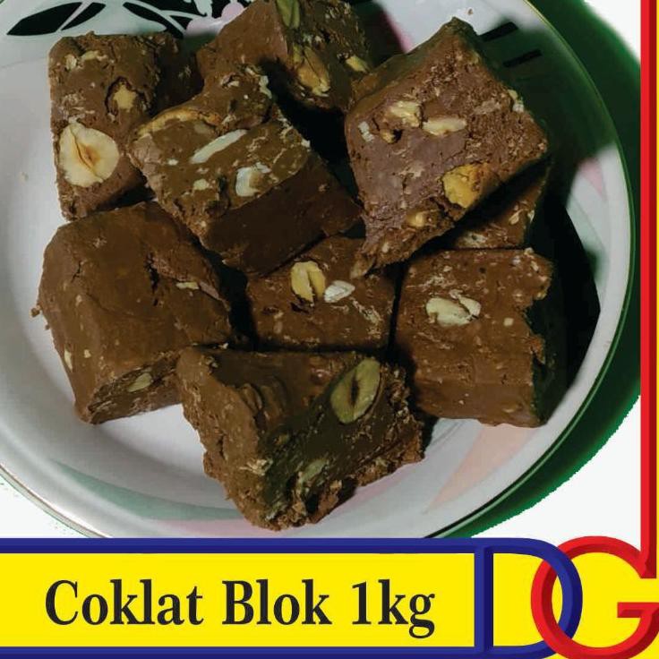 

TERLARIS Coklat Blok Besar Silverqueen Cadbury 1kg Isi Kacang Almond dan Mede Original