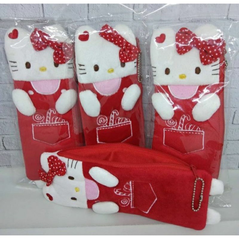 

Tempat pensil/makeup Hello Kitty