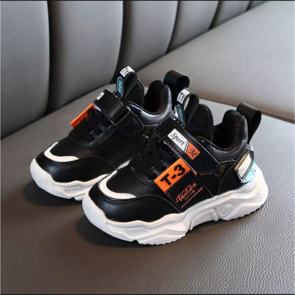 Sepatu anak laki laki T3 Hype Sport Black Sneakers Kids Shoes 2-5 thn