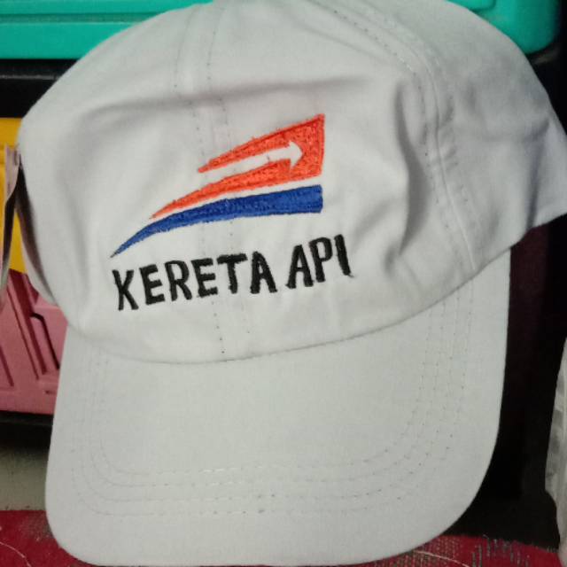 Topi cowok logo KAI kereta api indonesia