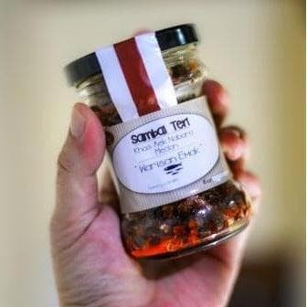 

Jual Premium Sambel Lauk Teri & Teri Kacang Medan Tanpa Minyak -Pedas Gurih - Teri Kacang, 150 Ml