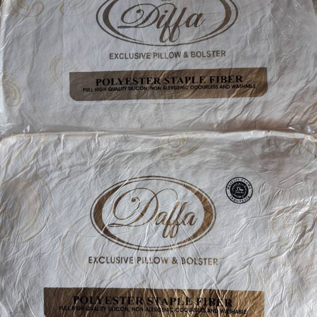 Bantal hotel diffa