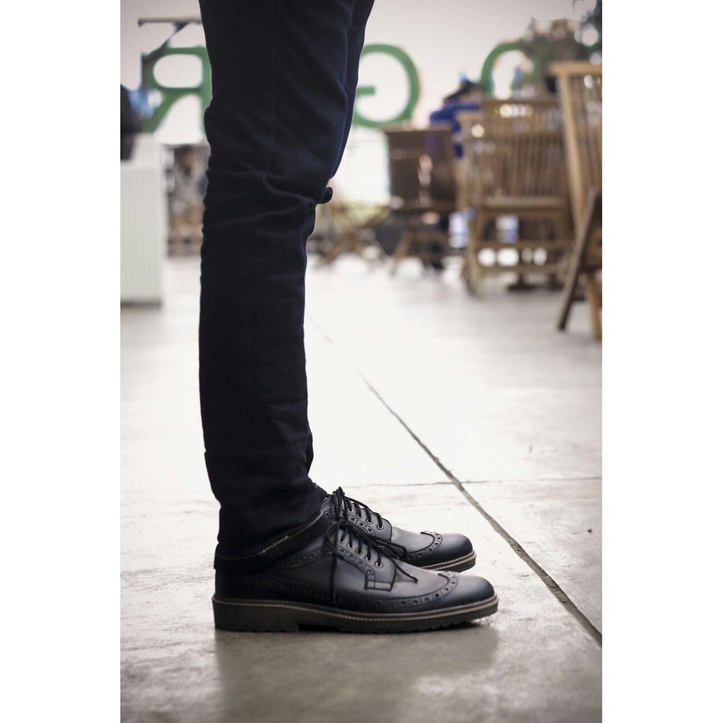 sepatu pormal brogue longwing black/volkerfootwear