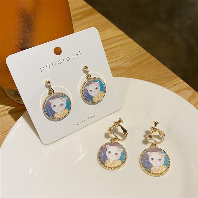 Jepang dan Korea gaya lukisan minyak Kitty retro gadis lucu elegan manis anting-anting tidak menusuk