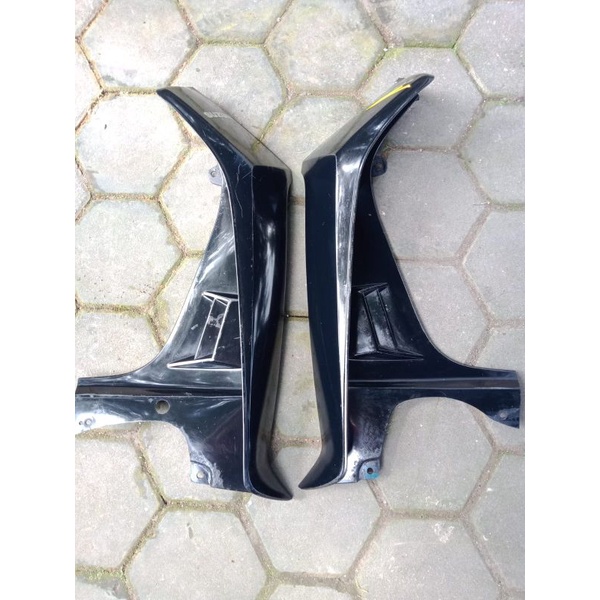 Cover sayap dek body sayap luar Suzuki Crystal original