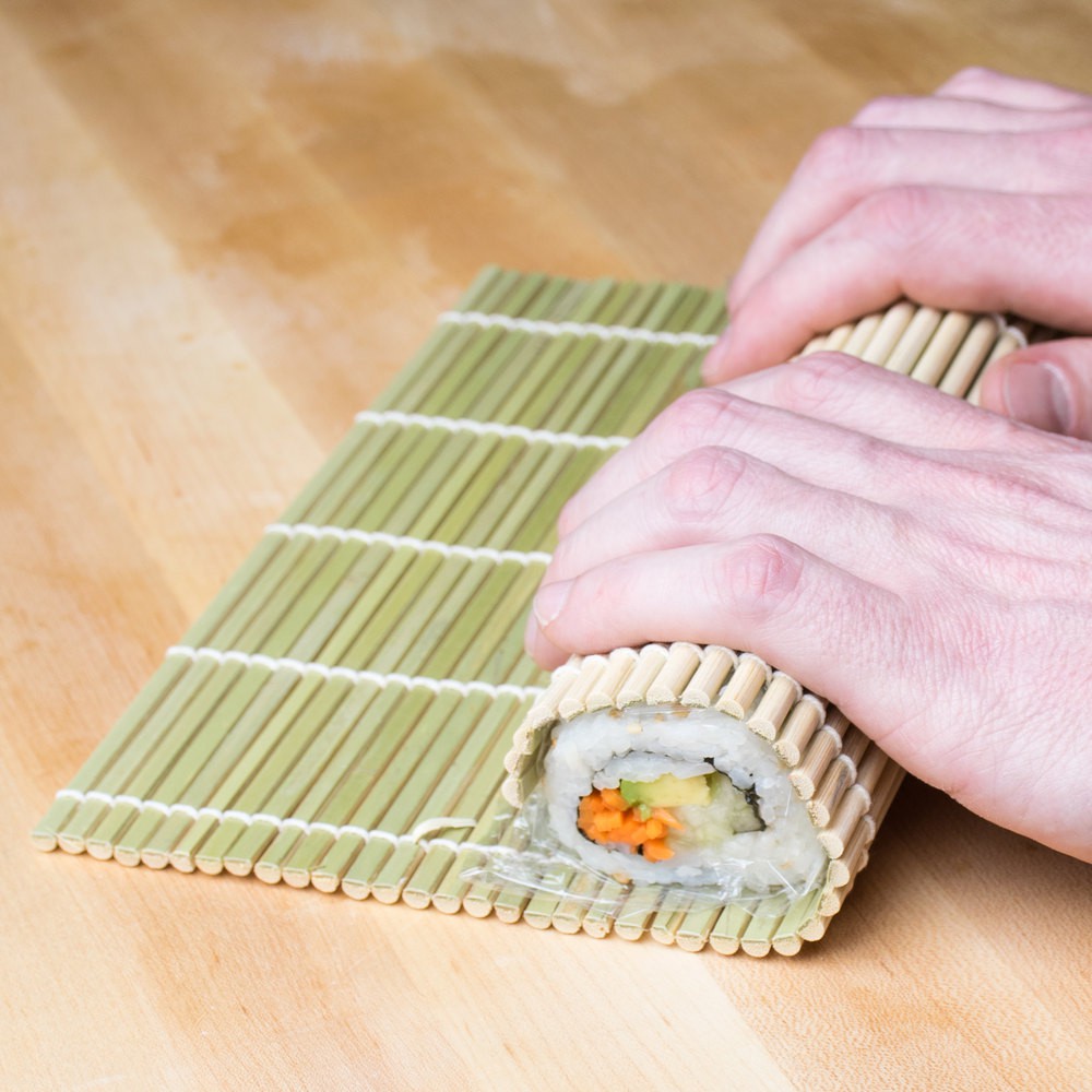 tikar PENGGULUNG SUSHI makisu bamboo bambu roller roll alas cetakan nasi bento