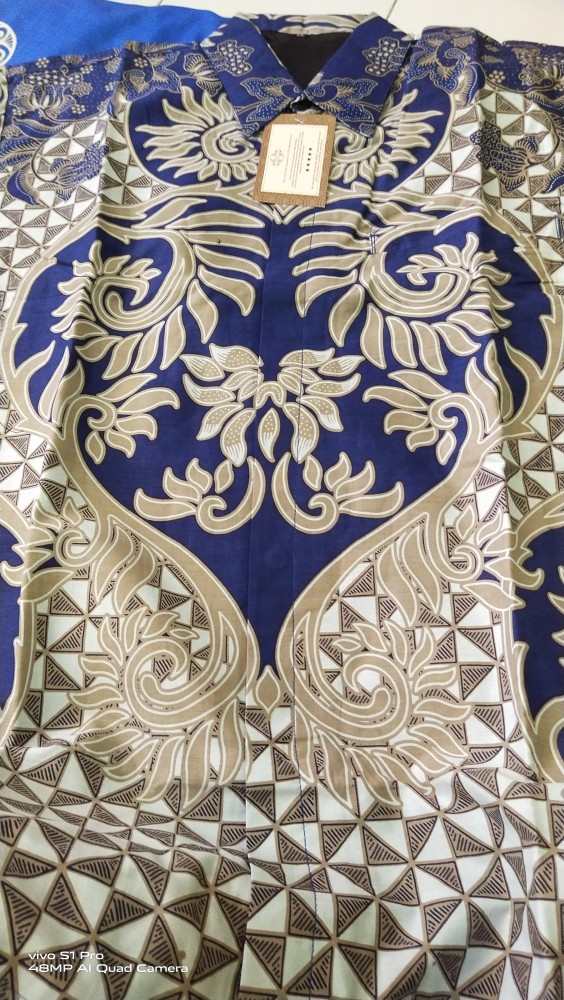 Mahogra Pendek Kemeja Batik Pria Full Furing Bahan Katun Sragenan