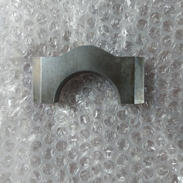 Lakopan cap kruk as blok daihatsu xenia 1.3