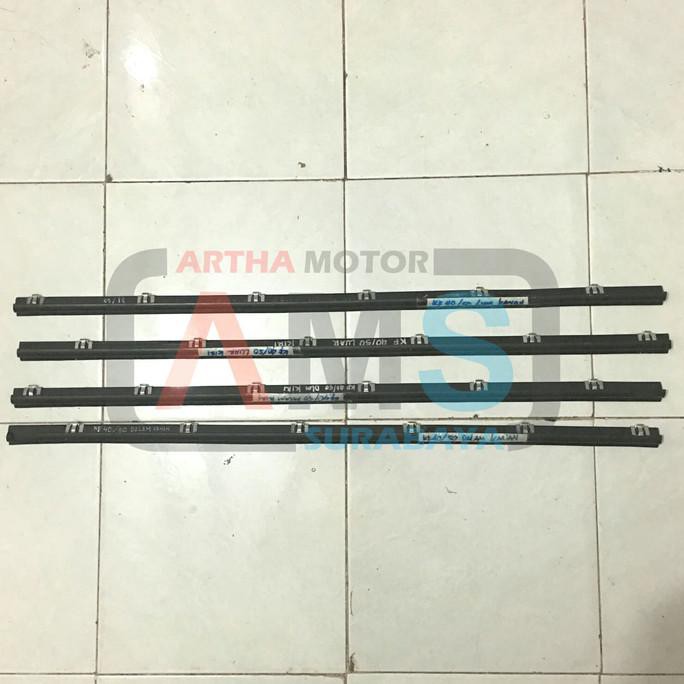 |Bayar di tempat| Pelipit list moulding kaca wheater Strip Kijang Super Grand Depan 1set -