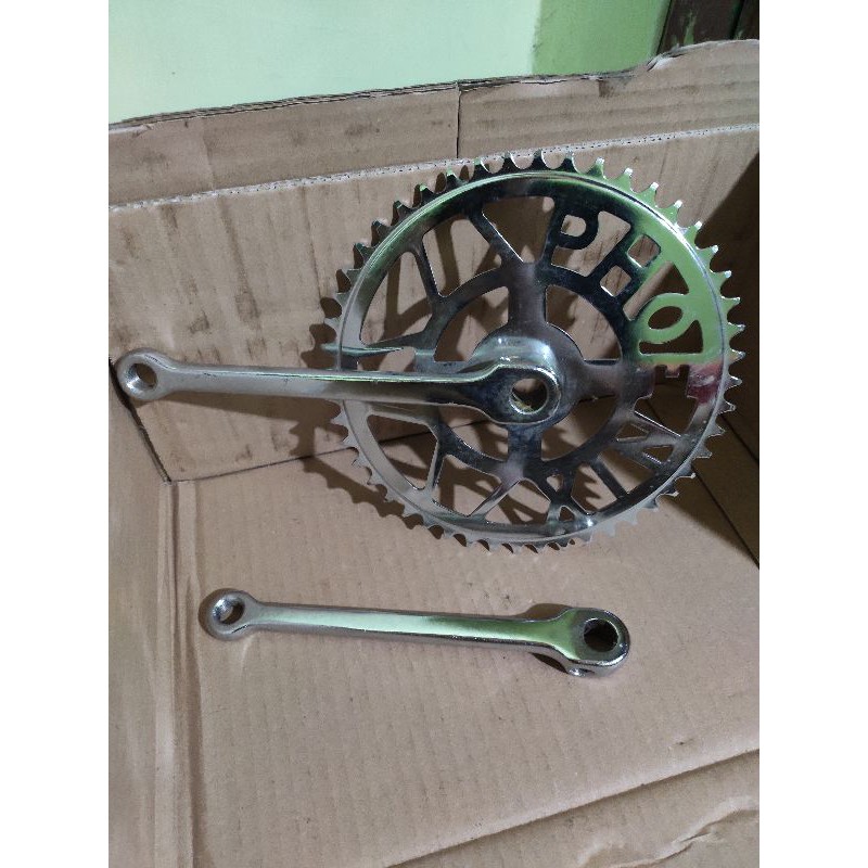 Piringan Sepeda Onthel Phoenix 48T As Besar Ukuran 28 26 Crank Set Gir Tengah