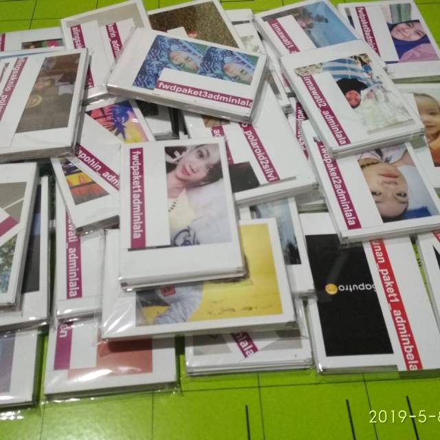 25 Foto  Polaroid Ukuran  6x9  Rudi Gambar