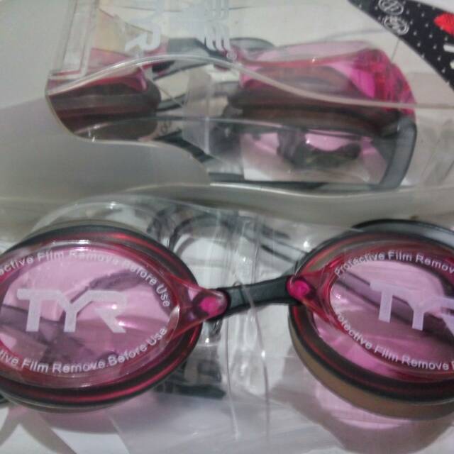 kacamata renang tyr racer