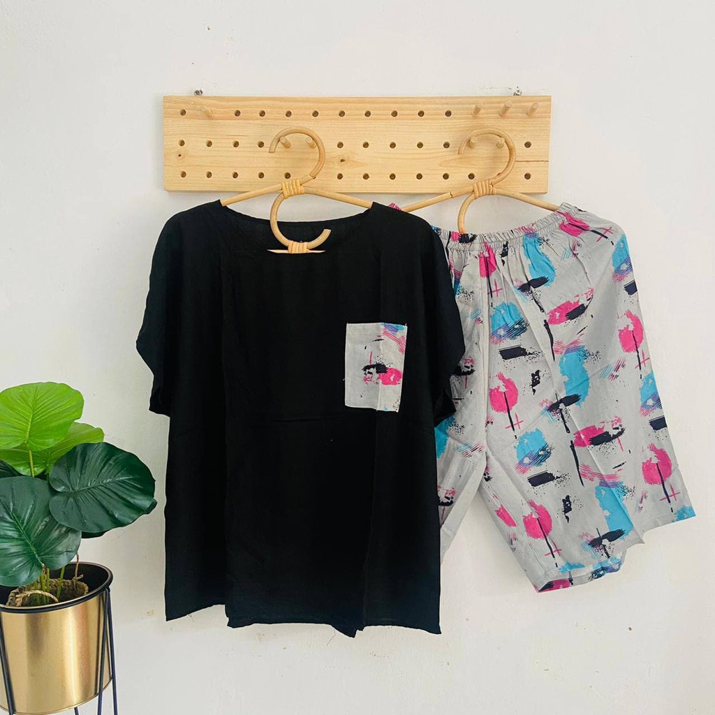 Zahra One Set Wanita Kekinian Jumbo Baju Setelan Wanita Lengan 7/8 Celana Kulot Casual LD 128 cm