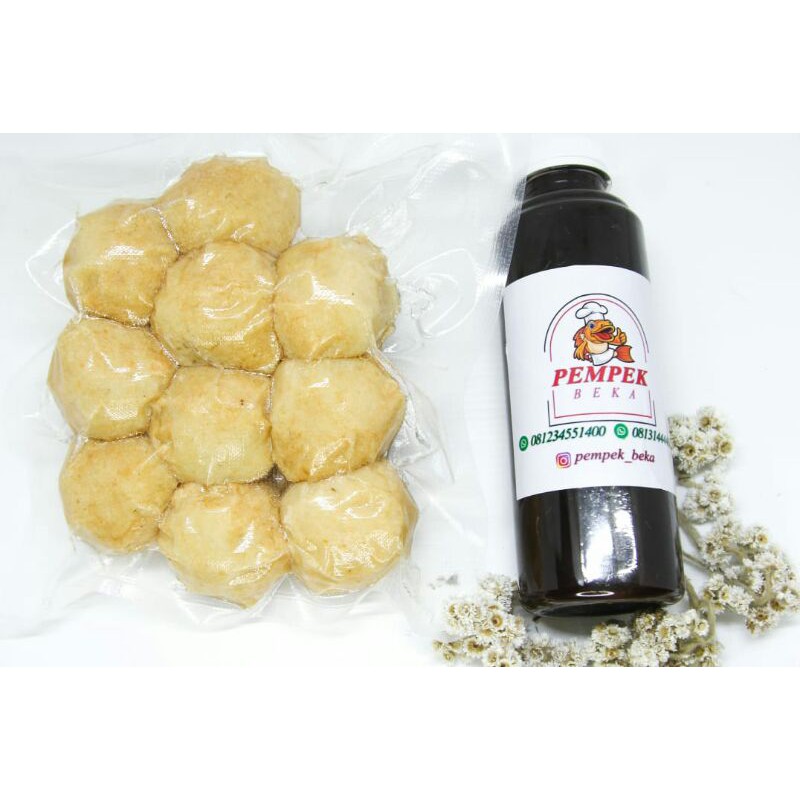 

paket pempek adaan isi 10 pempek ikan tenggiri