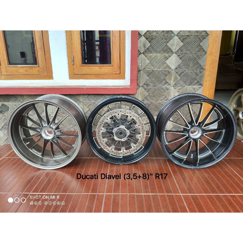 Velg Limbah Moge Ducati Diavel bukan Panigale