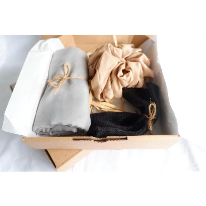 

Parcel Ramadhan Hampers Kerudung Hijab Jilbab Bella Ramadhan Lebaran Best Seller