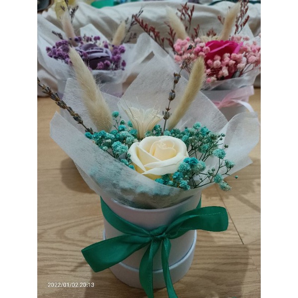 Mini Round Box Dried Flowers Bouquet