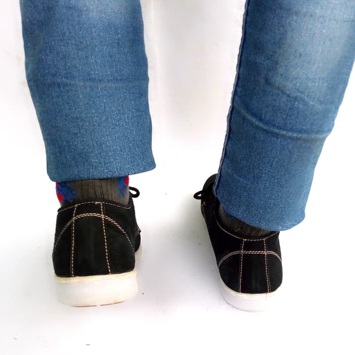 Sepatu kasual slip on pria kulit asli Rasheda 019 SP