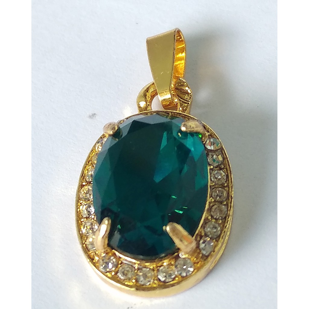 liontin batu diamon warna biru