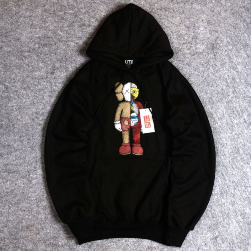 HOODIE UNIQLO X KAWS