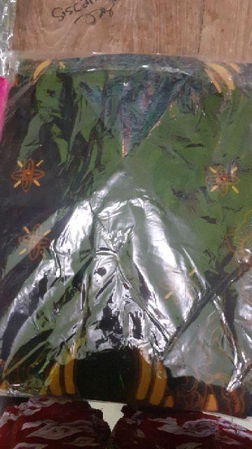 Kemeja Batik Pria Lengan Panjang Kemeja Batik Motif Batik Solo Seragam Batik Bahan Katun (1kg=4pcs)