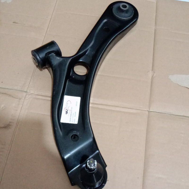 LOWER ARM FRONT RH ERTIGA