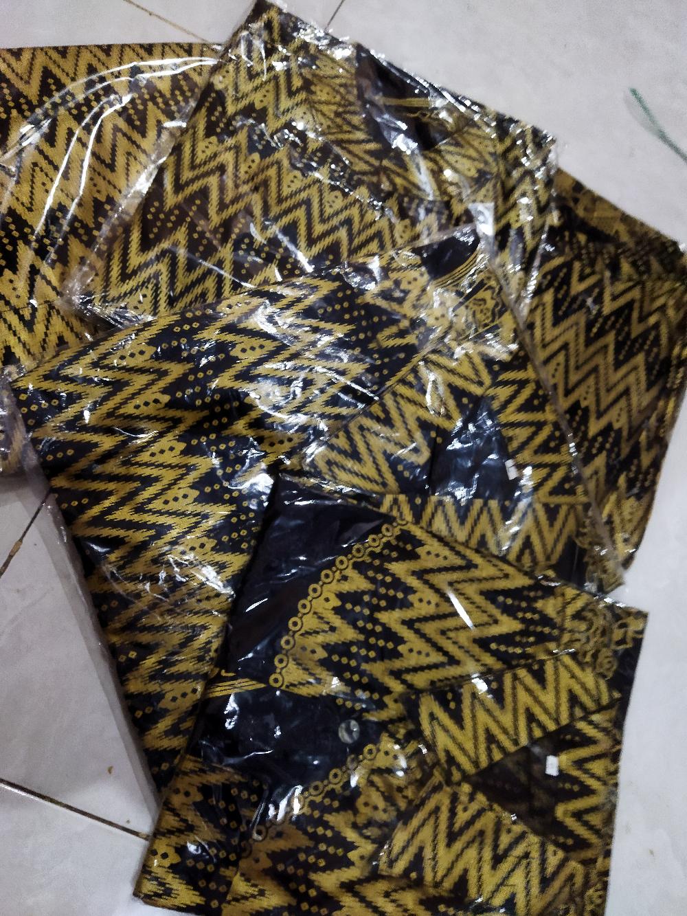 Couple Batik Keluarga || Setelan Couple Batik Ayah Ibu Anak Cewek