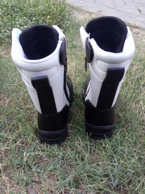 Sepatu pdl tali resteng hitam puti TNI