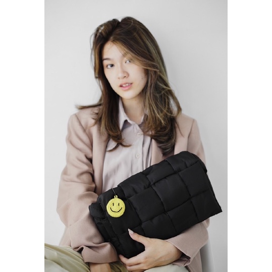 PILLOW BAG PUFFY SLINGBAG | ANTI AIR