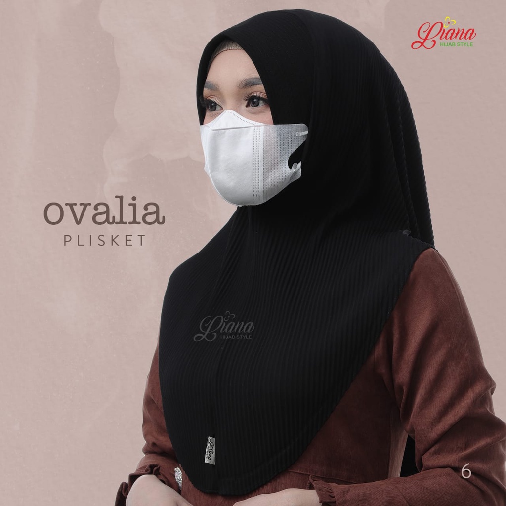 Jilbab Instan Ovalia Plisket Ori Liana Hijab BY QOID-HITAM