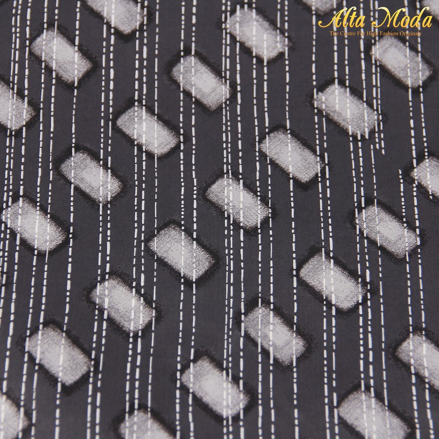 

Alta Moda Silk Valentino Abu Motif Garis Kotak Kotak Abu Muda (1Pcs)